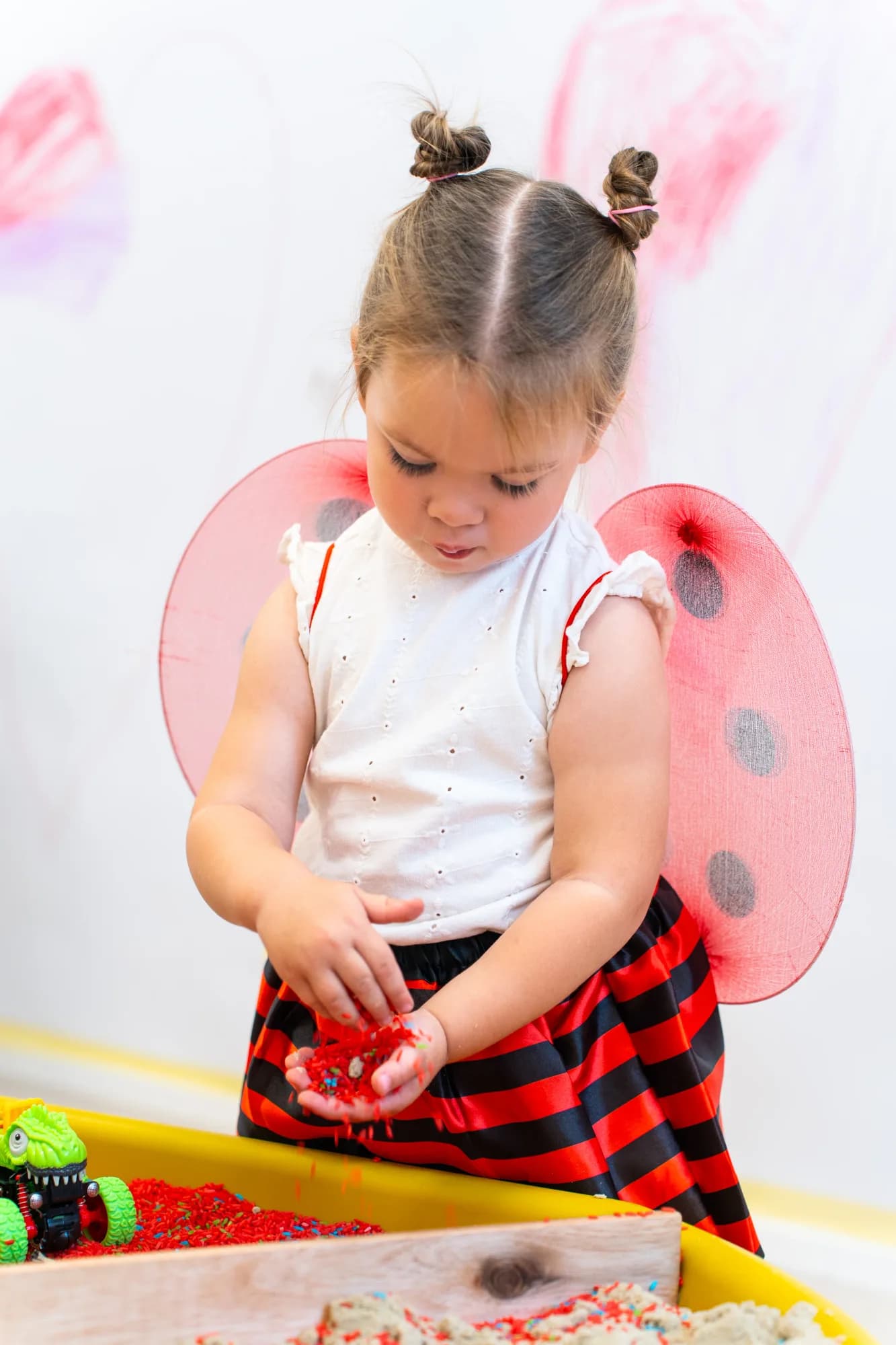 Vodní stůl — sensory play pro děti
